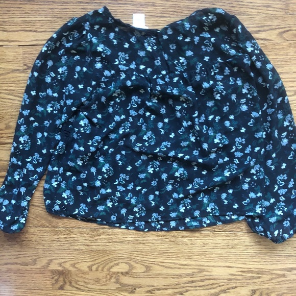 inTu top - Picture 3 of 4